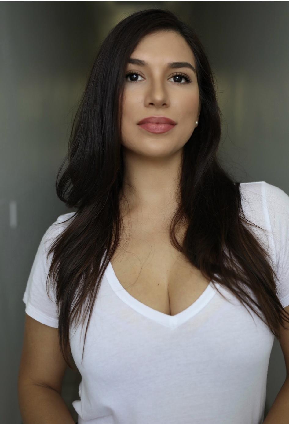 actor Michelle Fernandez large photo