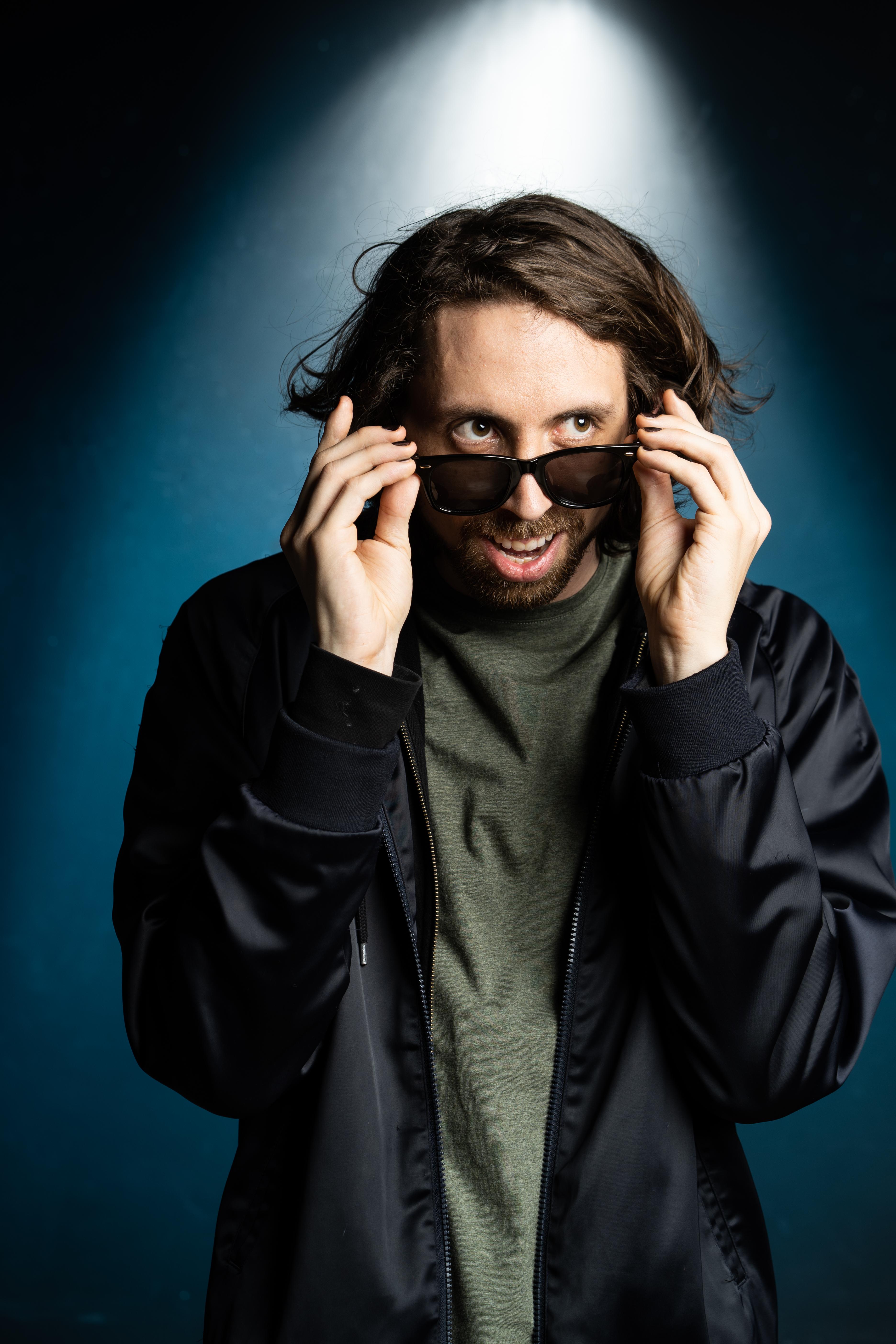 actor Eric Lampaert large photo