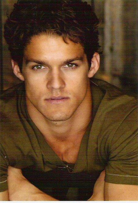 actor Billy Snow large photo