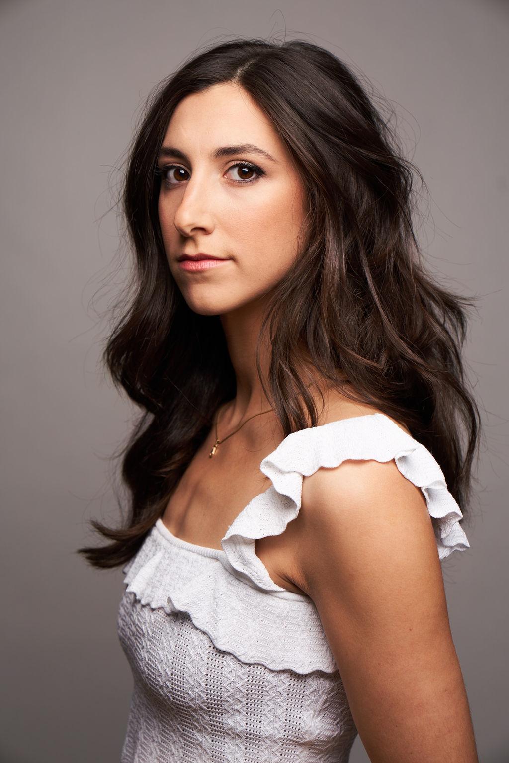 actor Jessie Komitor large photo