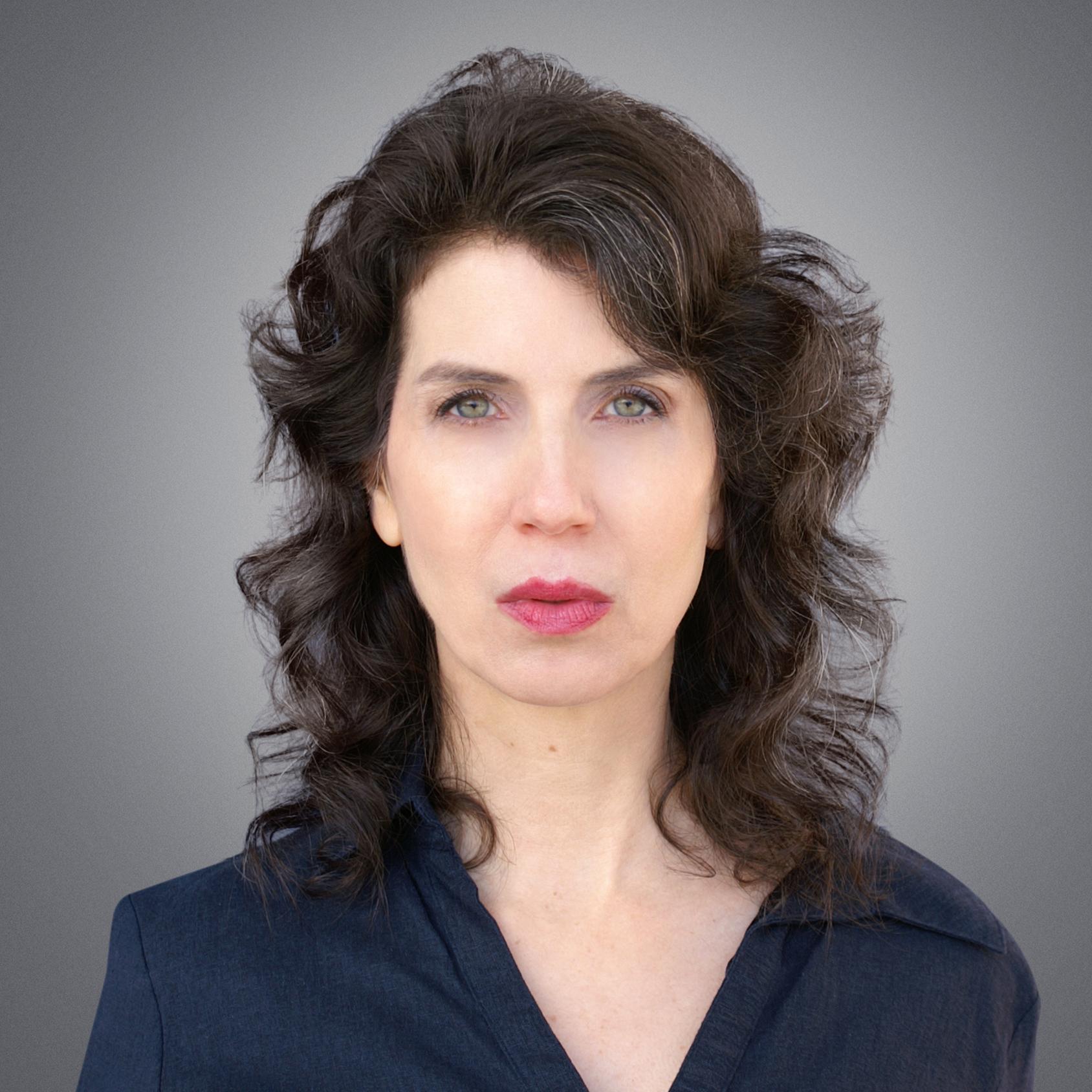 actor Carol Parente large photo