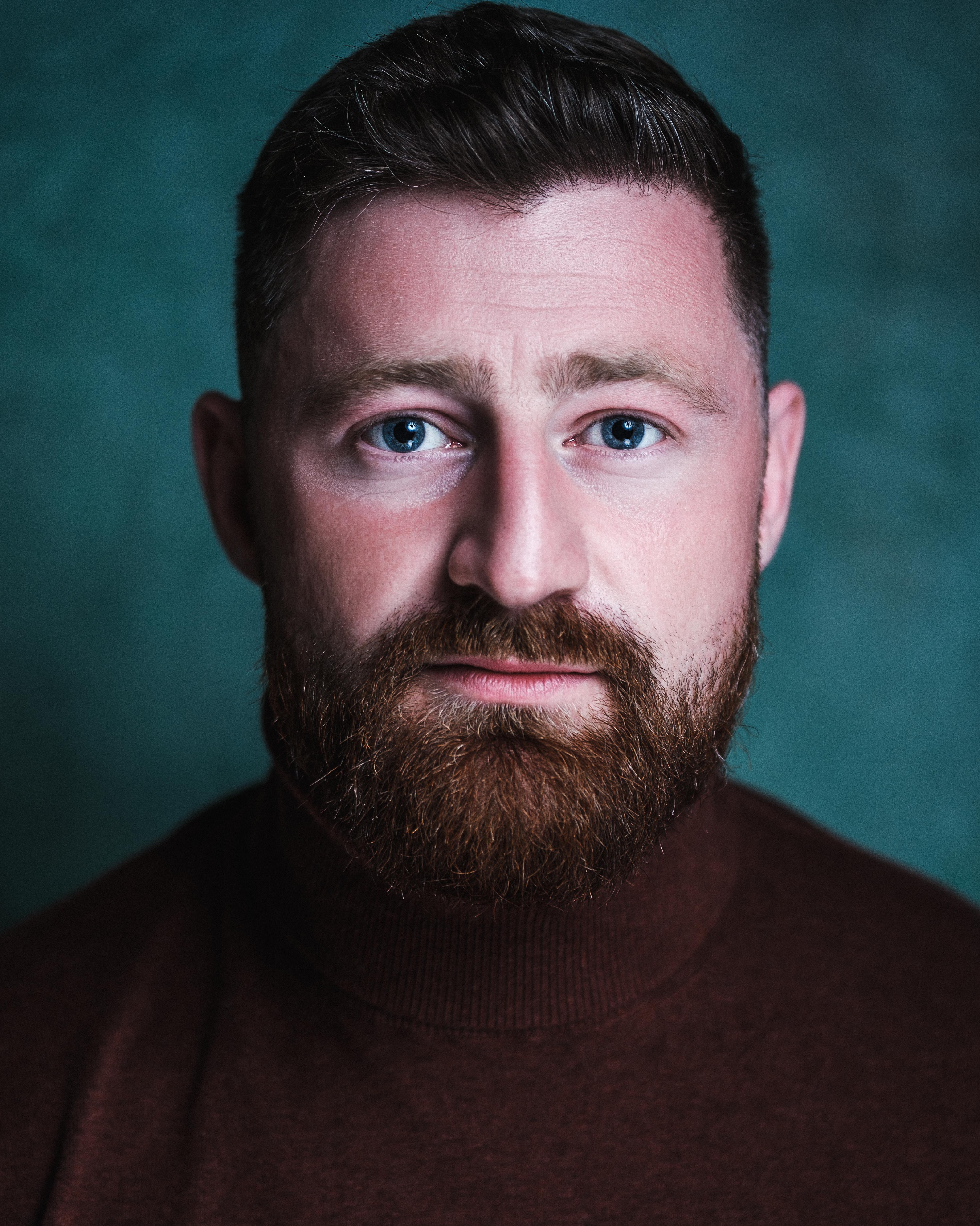 actor Edward Linard large photo