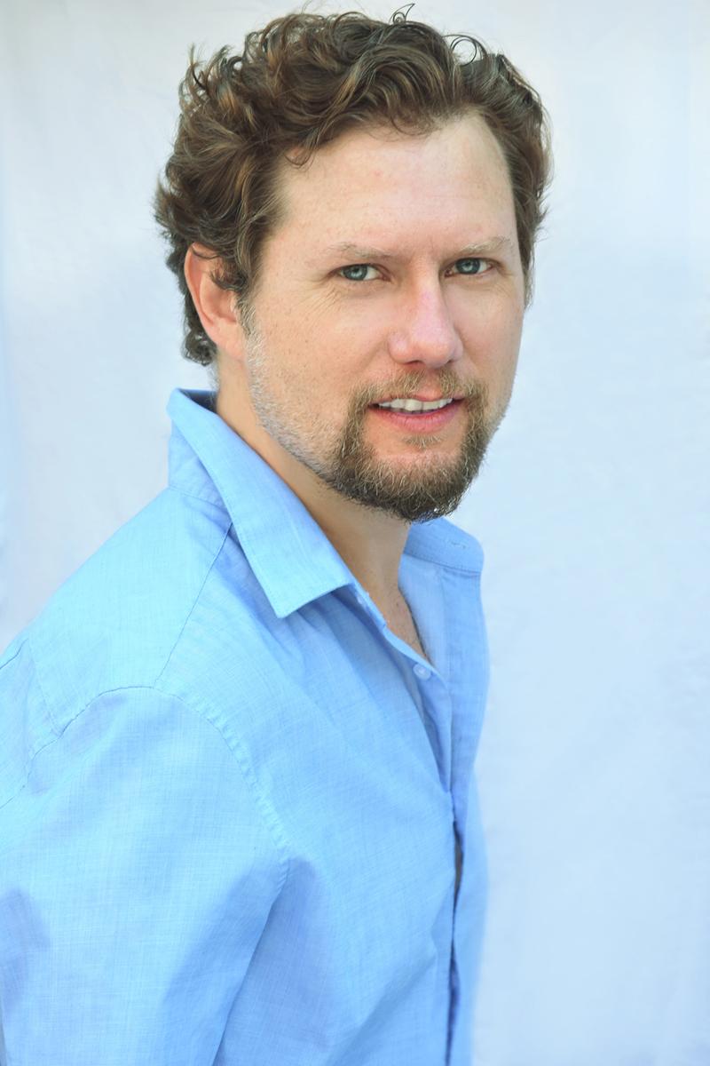 actor Michael Chmiel large photo