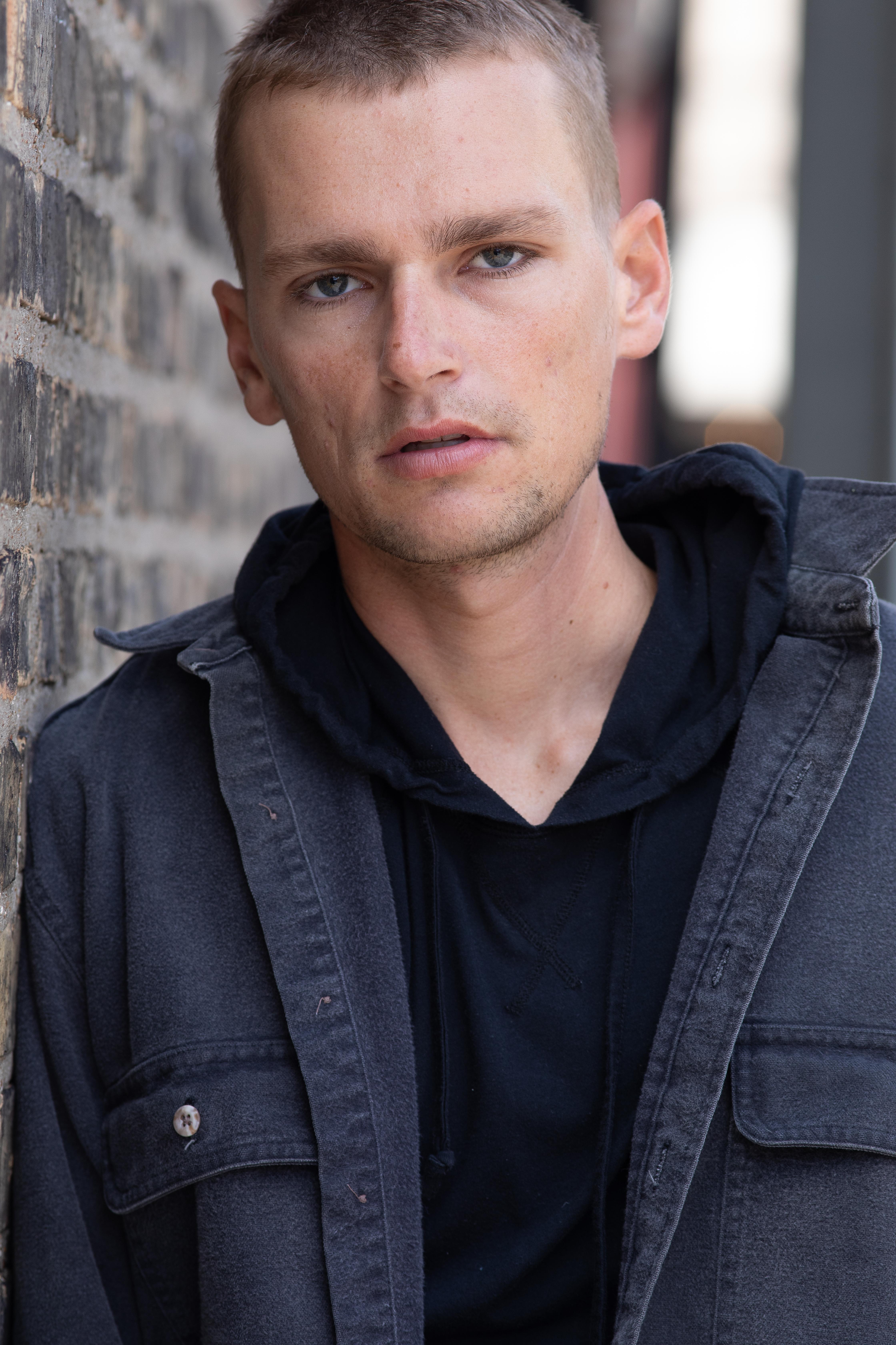 actor Colton Adams large photo