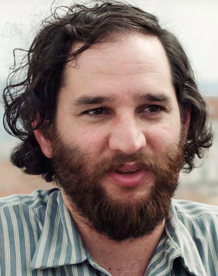 actor Josh Safdie large photo