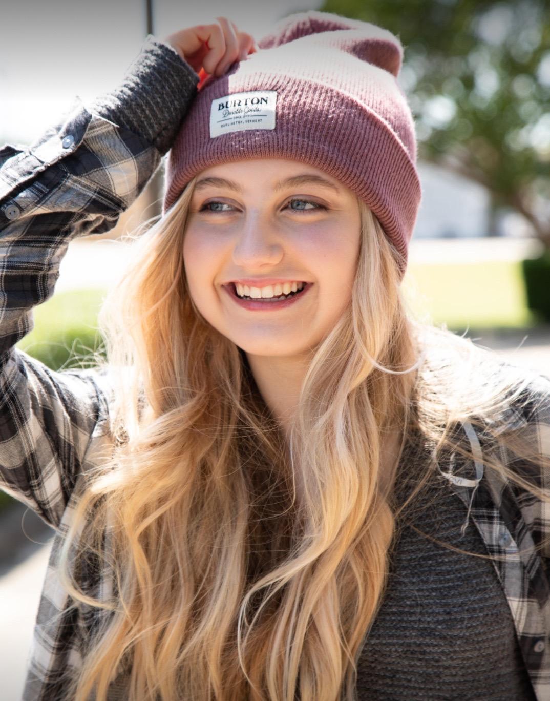 actor Elke Boucher-Depew large photo