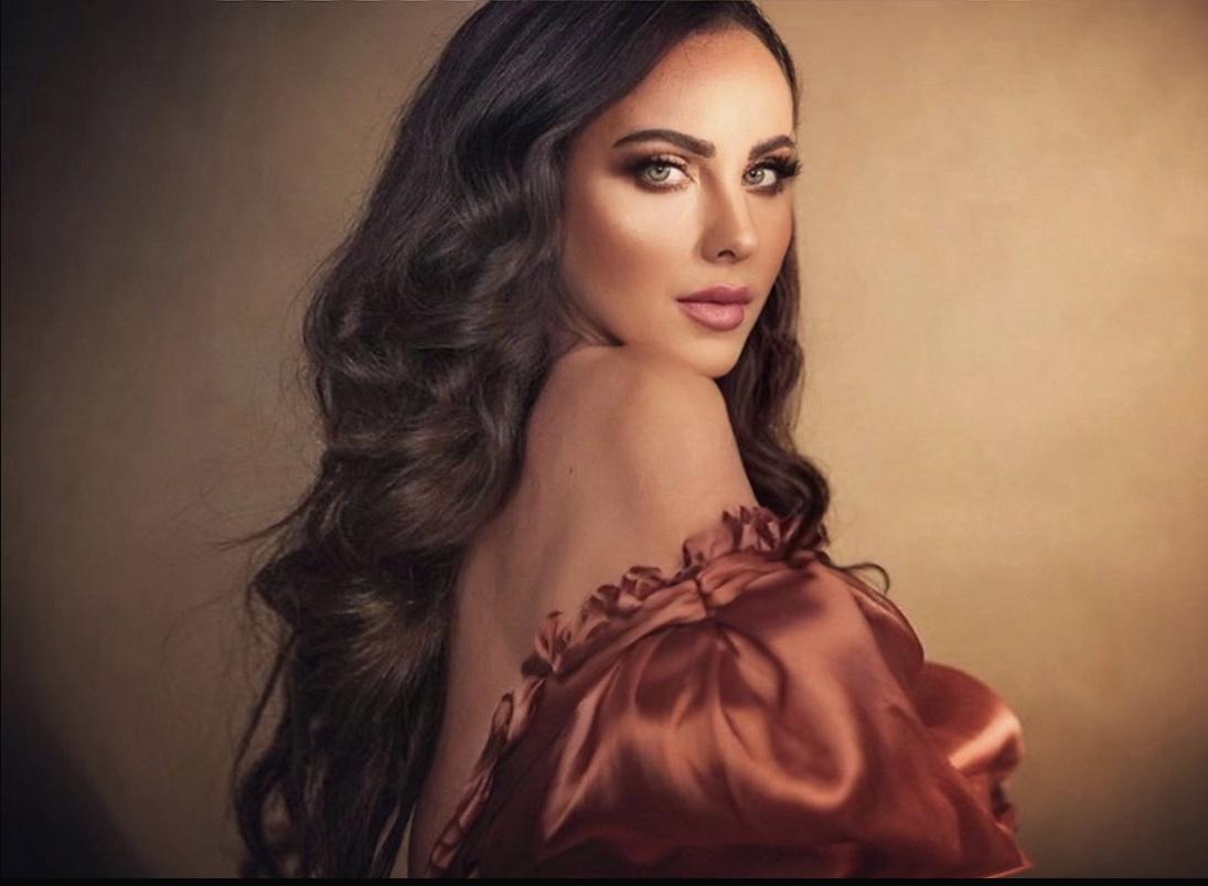 actor Denisa Juhos large photo