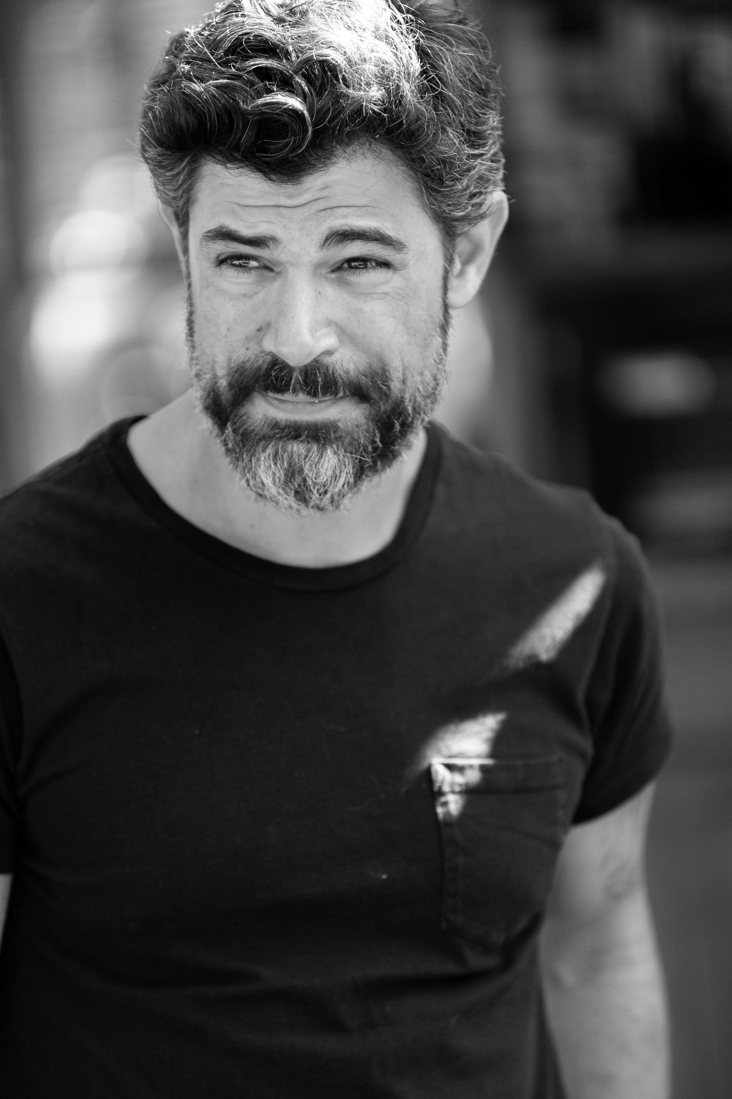 actor Damon Dayoub large photo