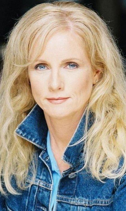 actor Deanna Walsh large photo