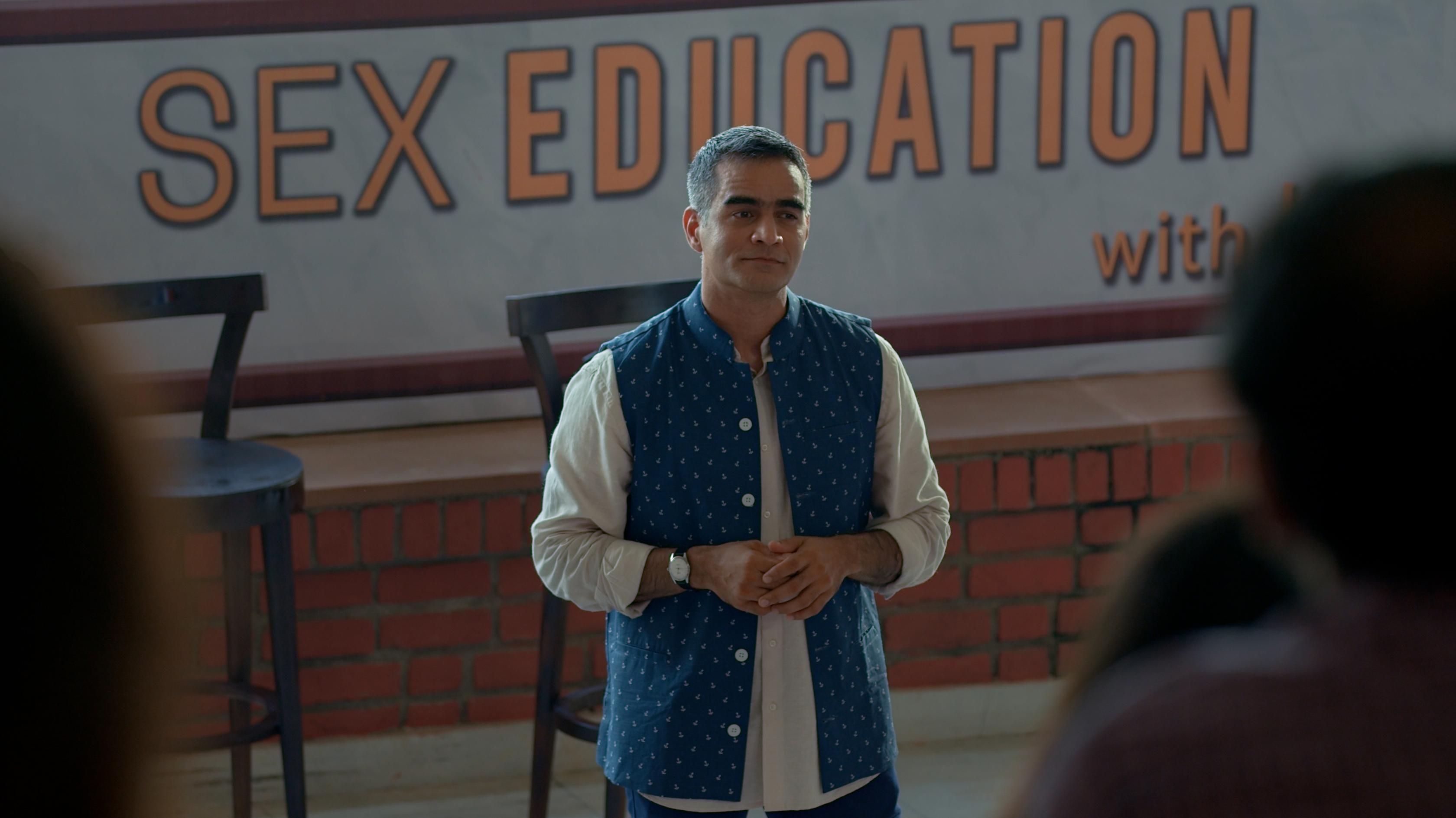 actor Darius Chinoy large photo