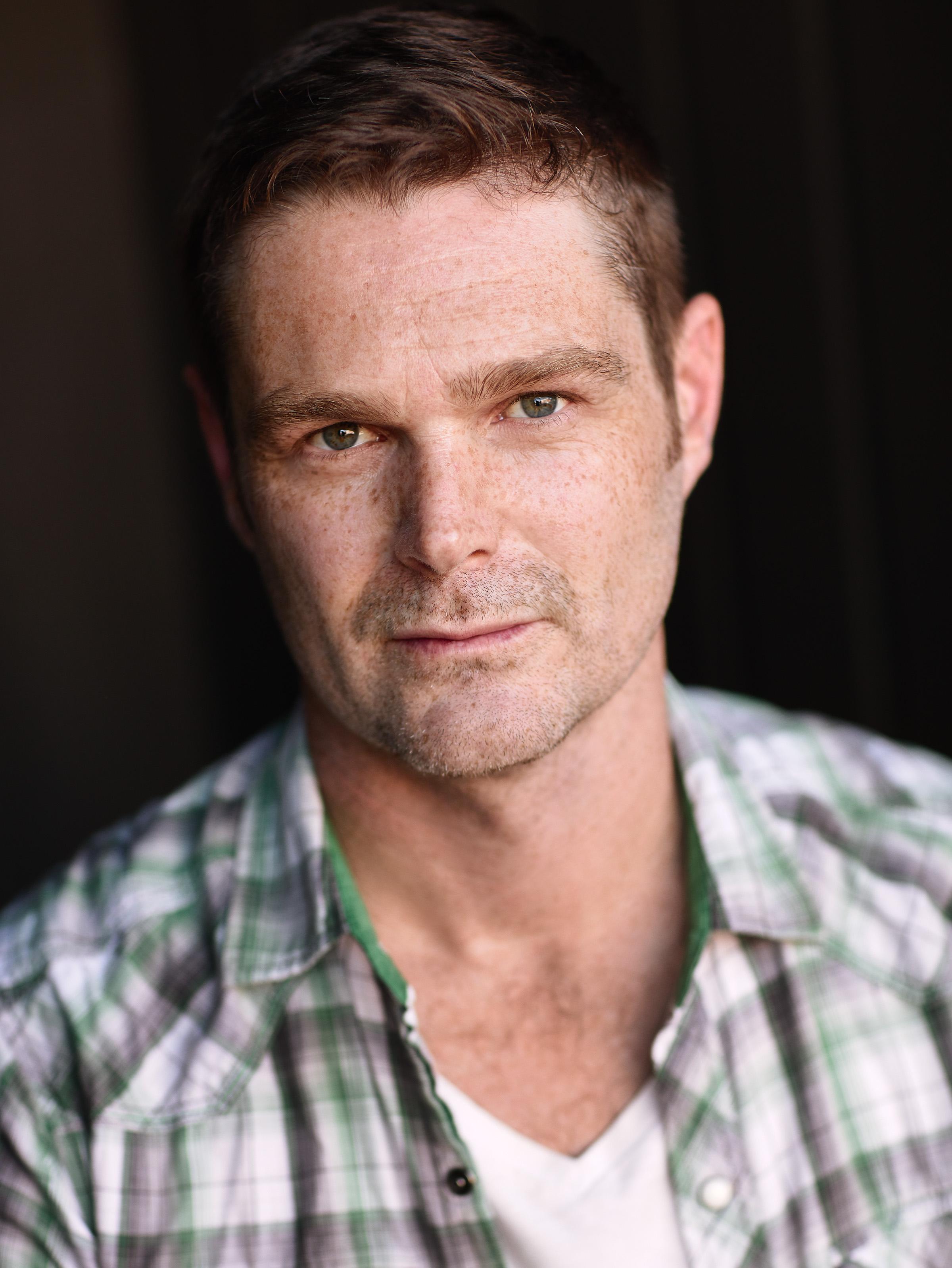 actor Kevin Dee large photo