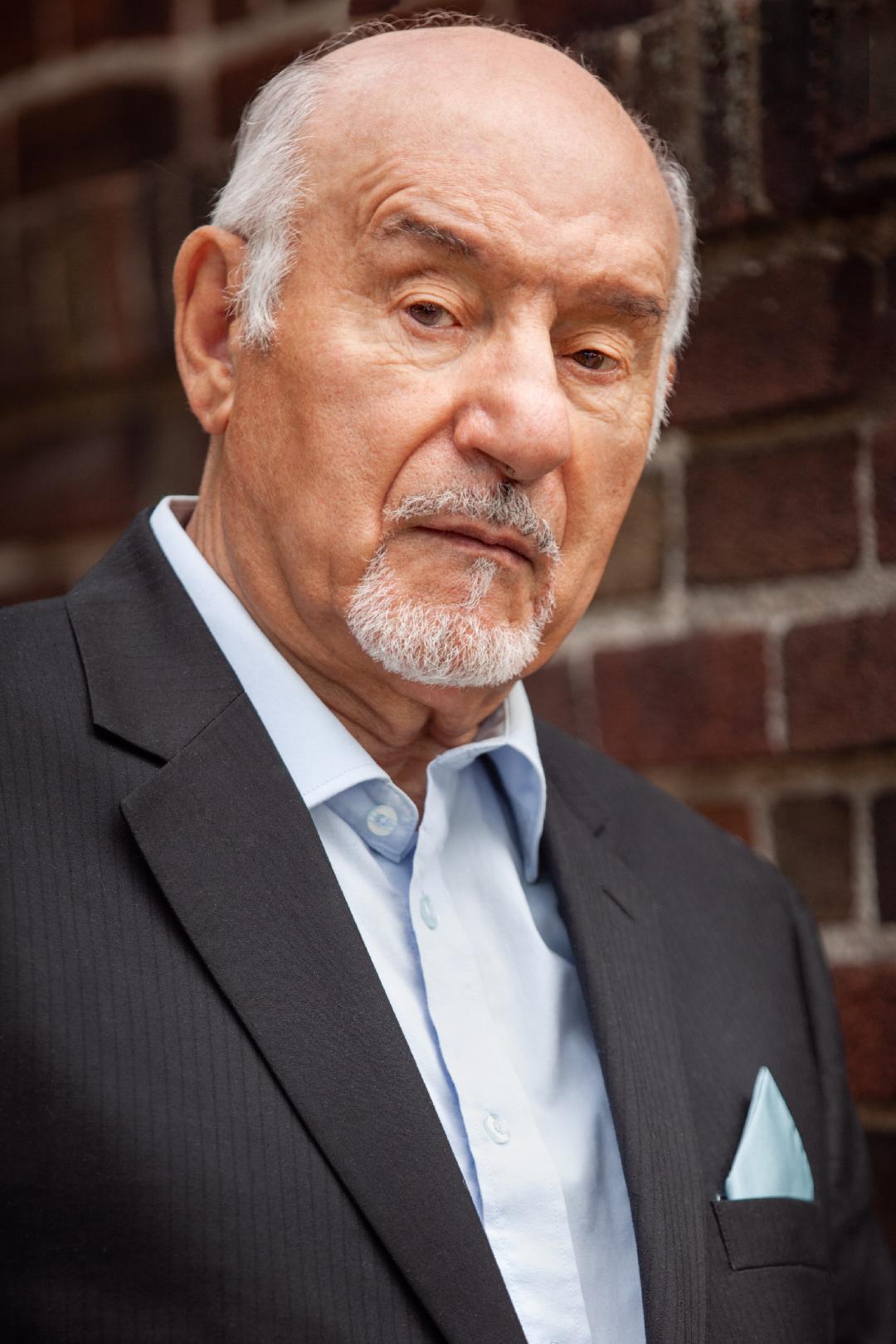 actor Raffaello Perfetto large photo