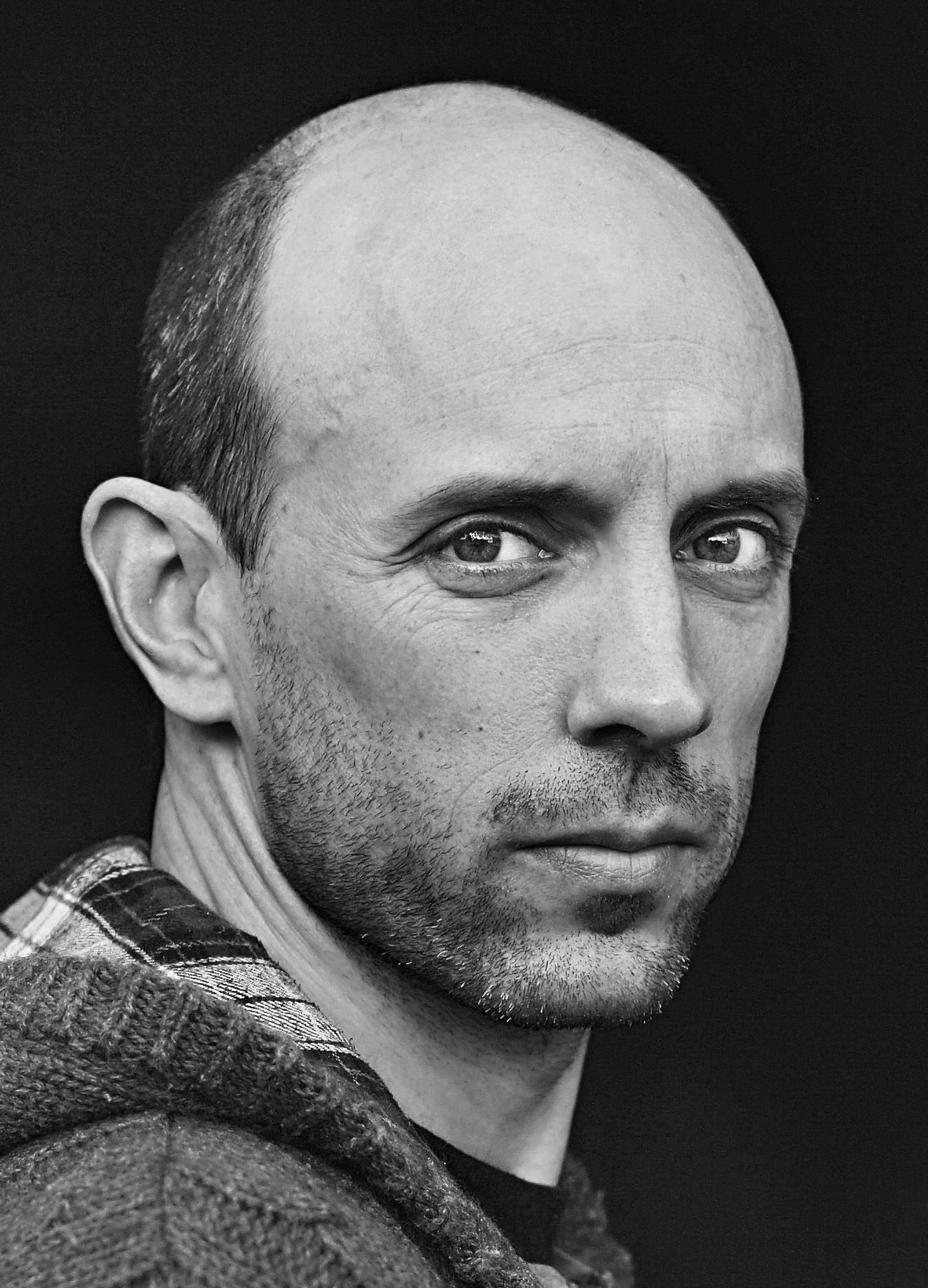 actor Thomas Padden large photo