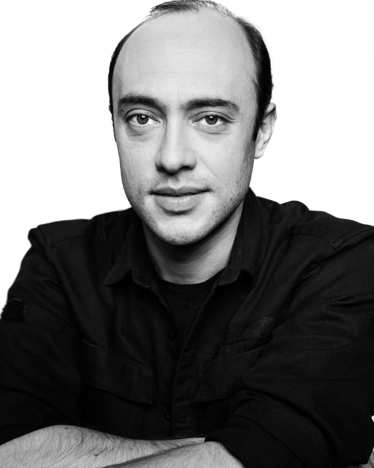 actor Alfonso Borbolla large photo