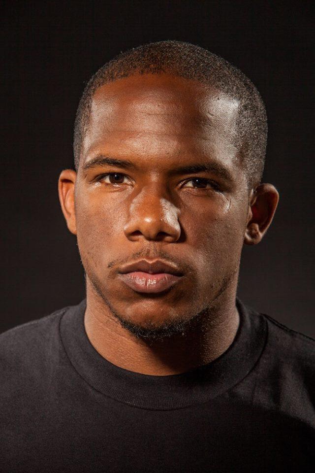 actor Alexander Robinson large photo