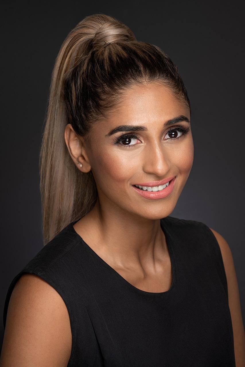 actor Merlyn Scoggin large photo