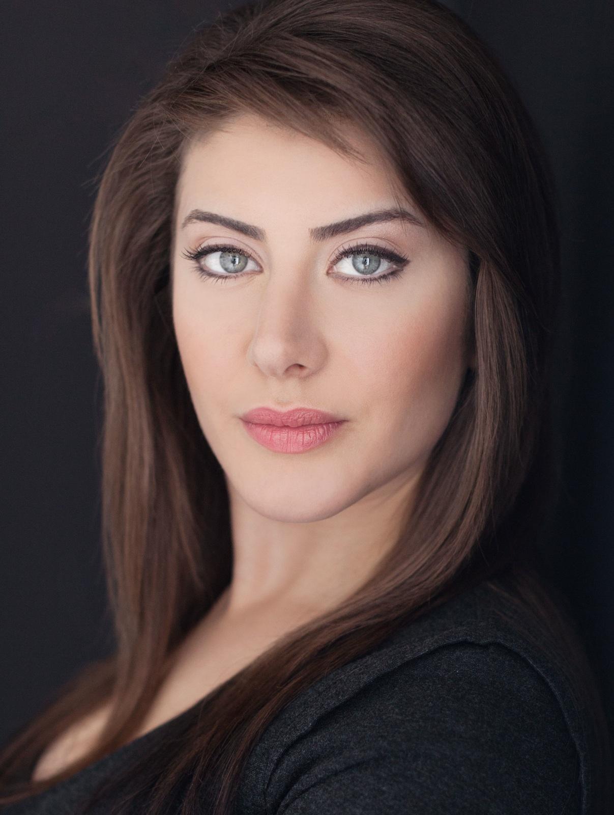 actor Matilda Gregor large photo