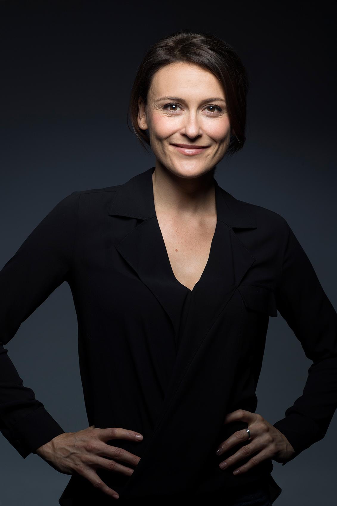 actor Natalie Saleeba large photo