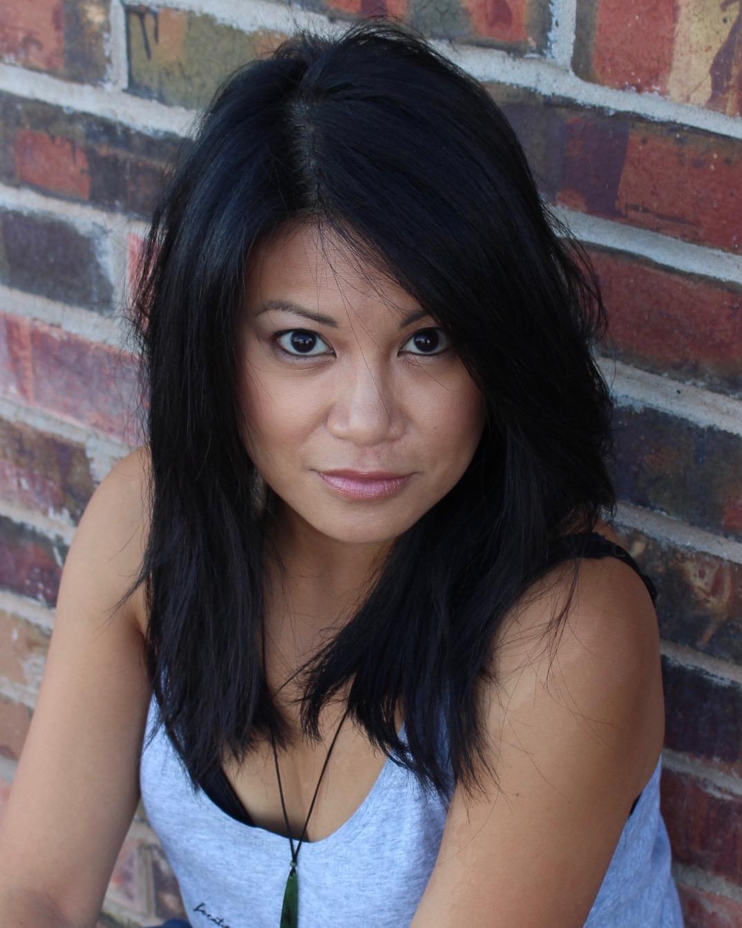 actor Laura-Love Tode large photo