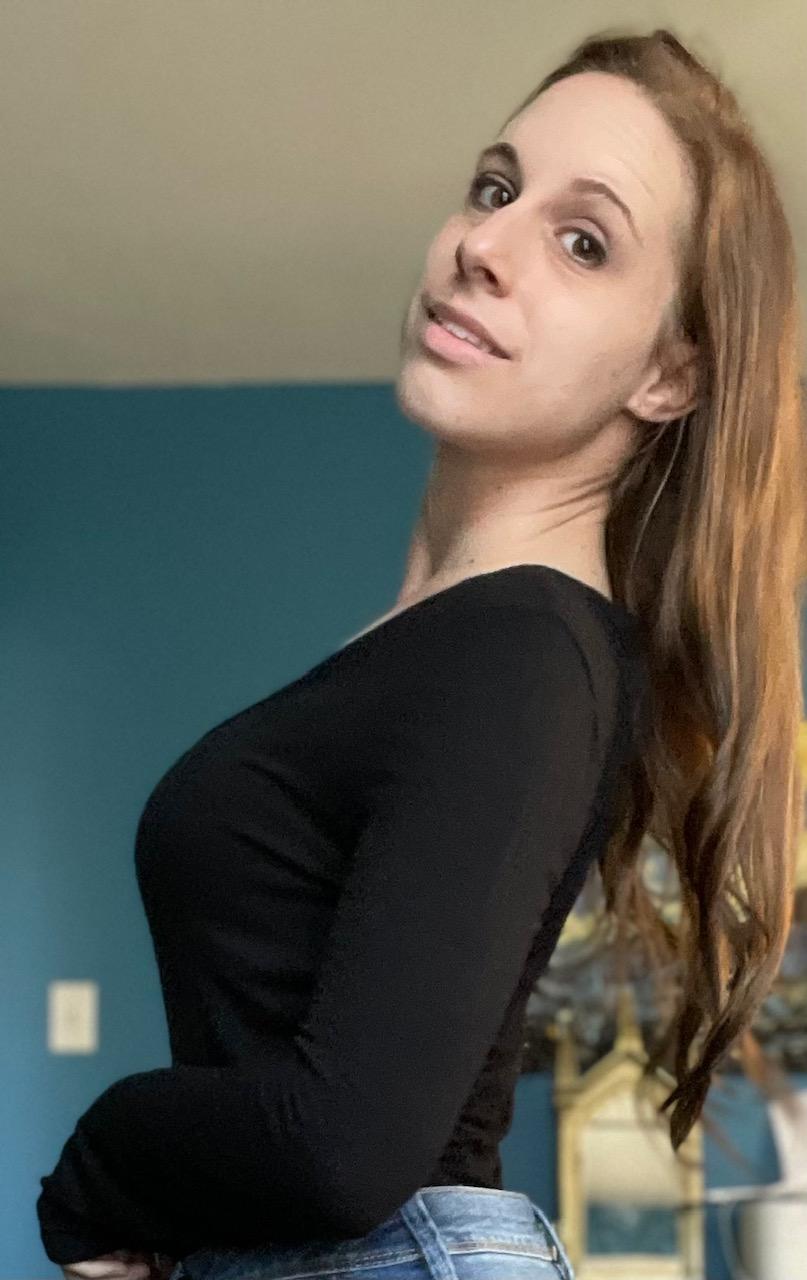 actor Jess Uhler large photo