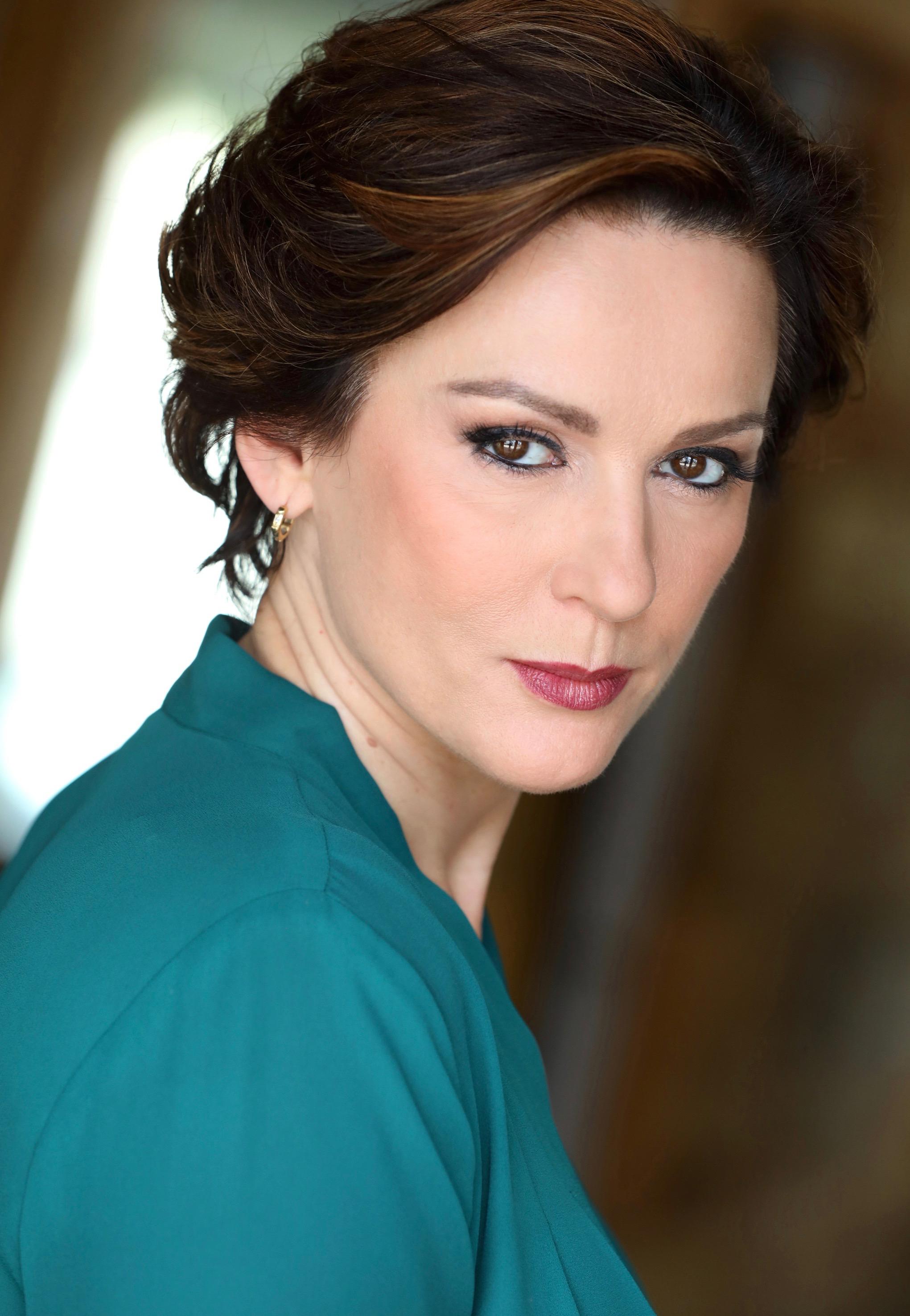 actor Aleksandra Kaniak large photo