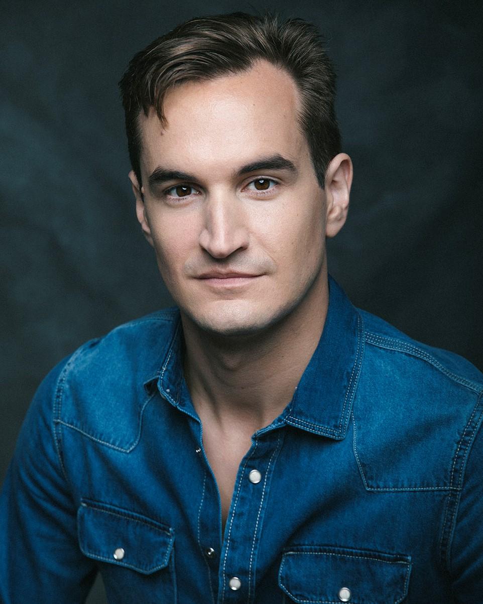 actor Jeremy Sless large photo