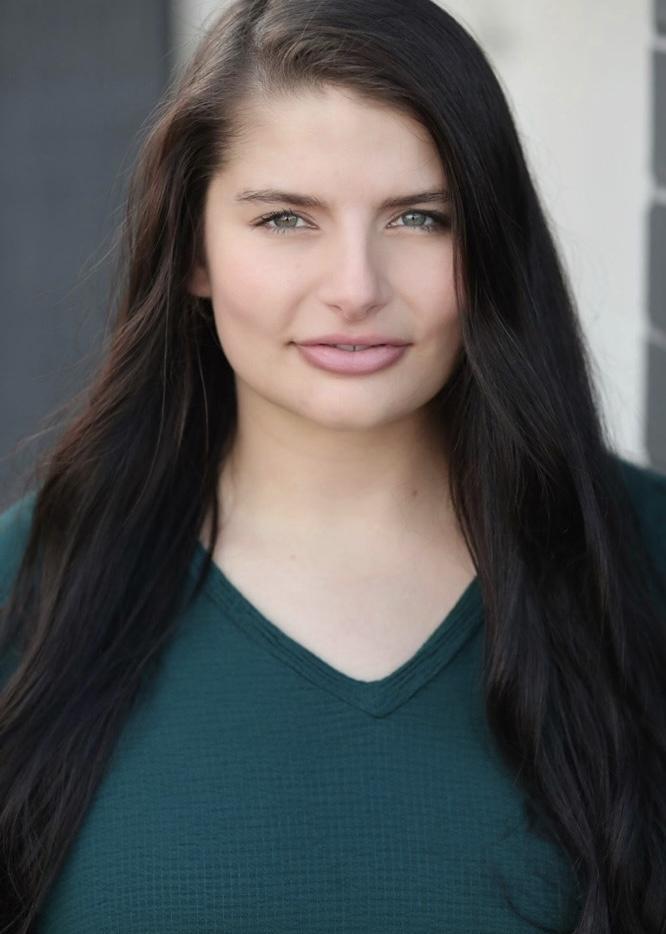 actor Jenna Lawson large photo