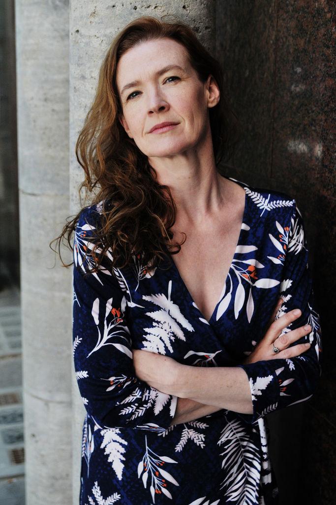 actor Julika Jenkins large photo