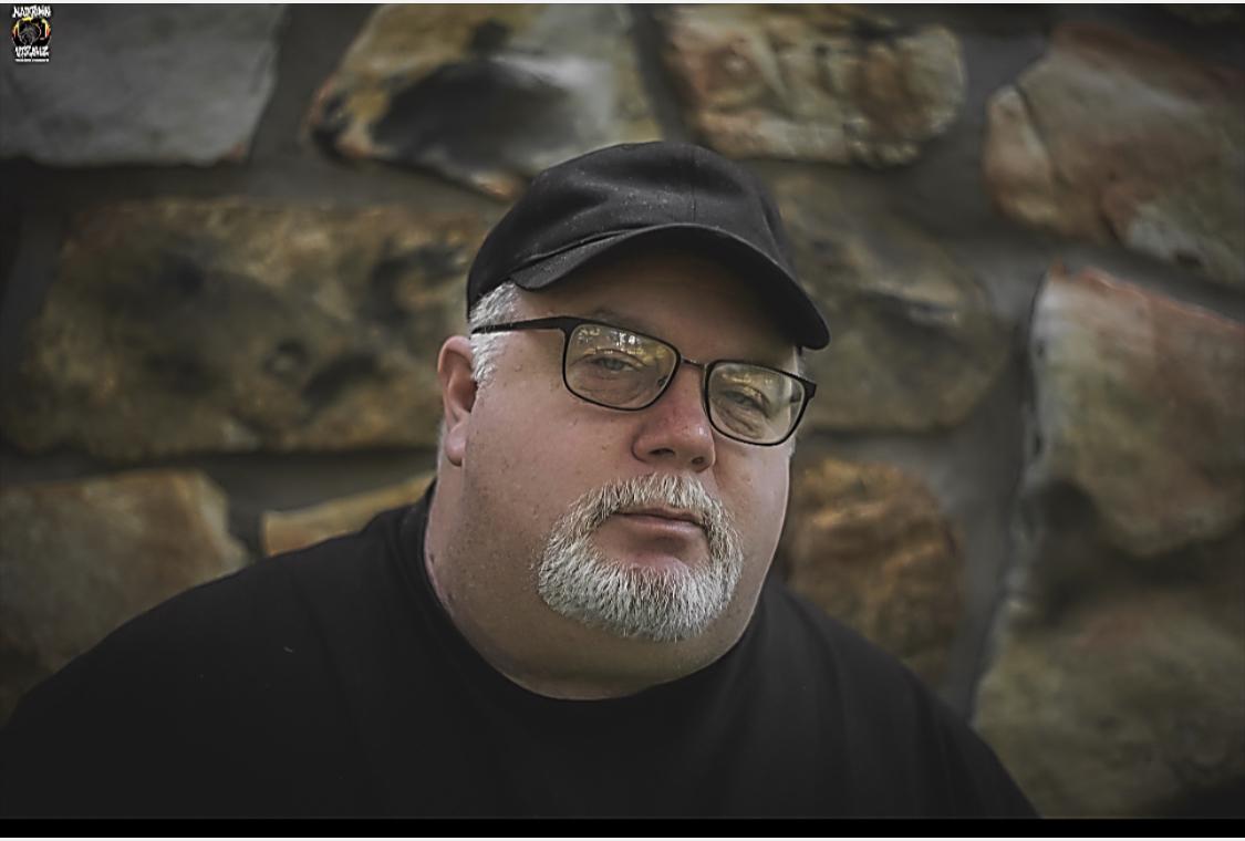 actor Brad Cooney large photo