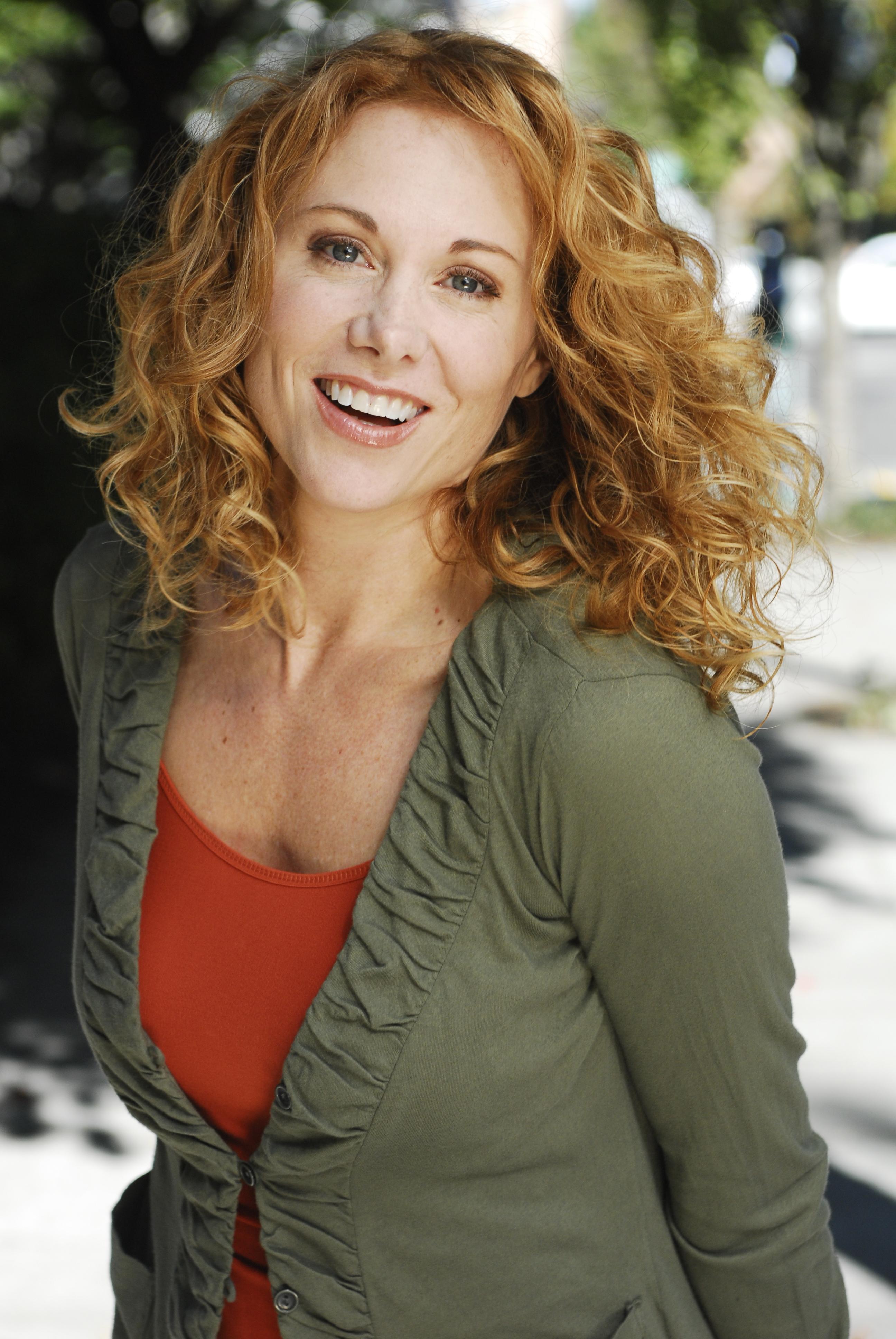 actor Deone Carrie Jennings large photo