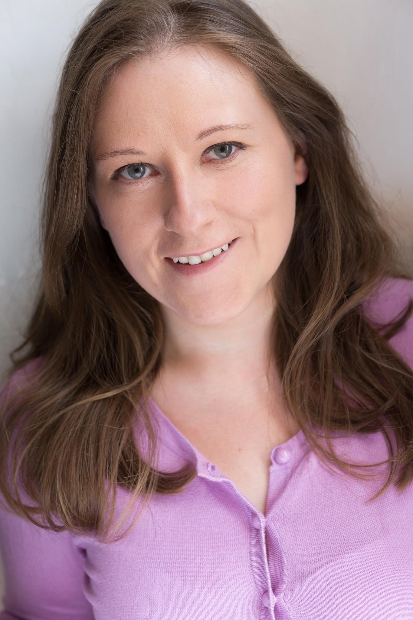 actor Angela Carter large photo