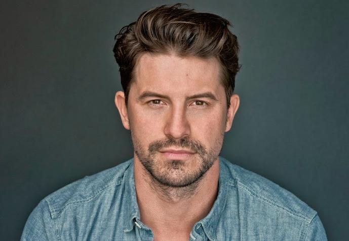 actor Mark Ricketson large photo