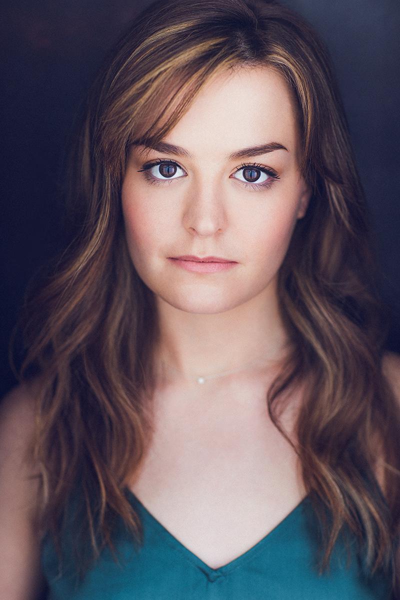 actor Deirdre Koczur large photo