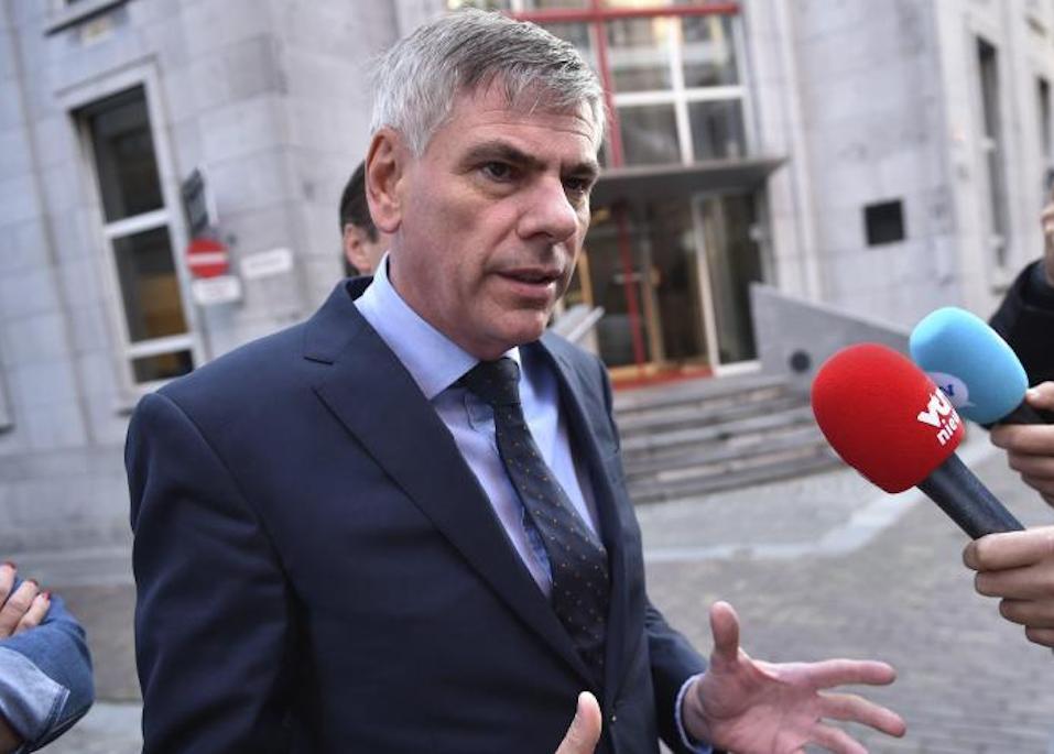 actor Filip Dewinter large photo