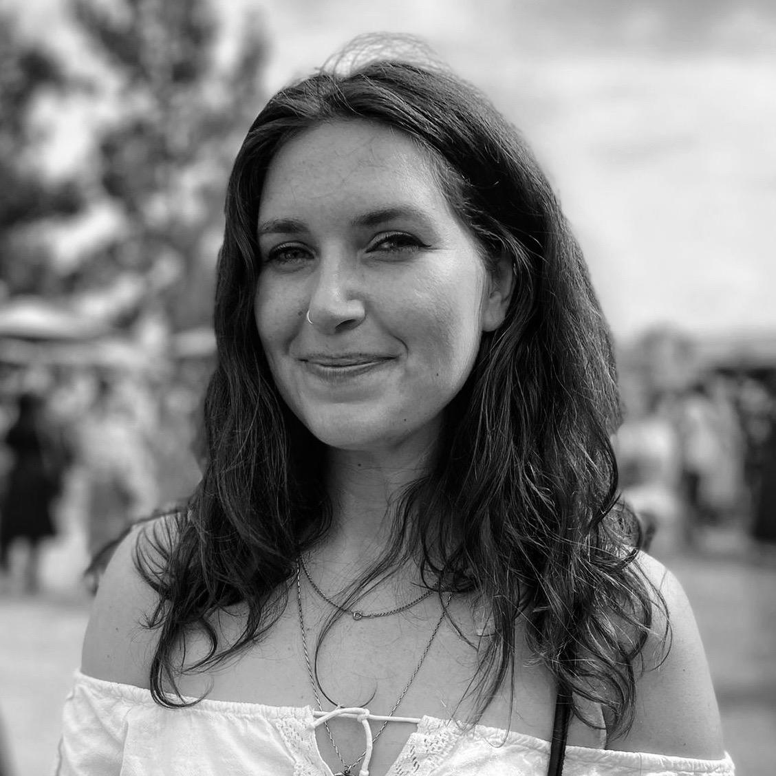 actor Leah Silberman large photo