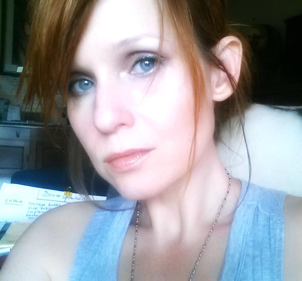 actor Ania Joseph large photo