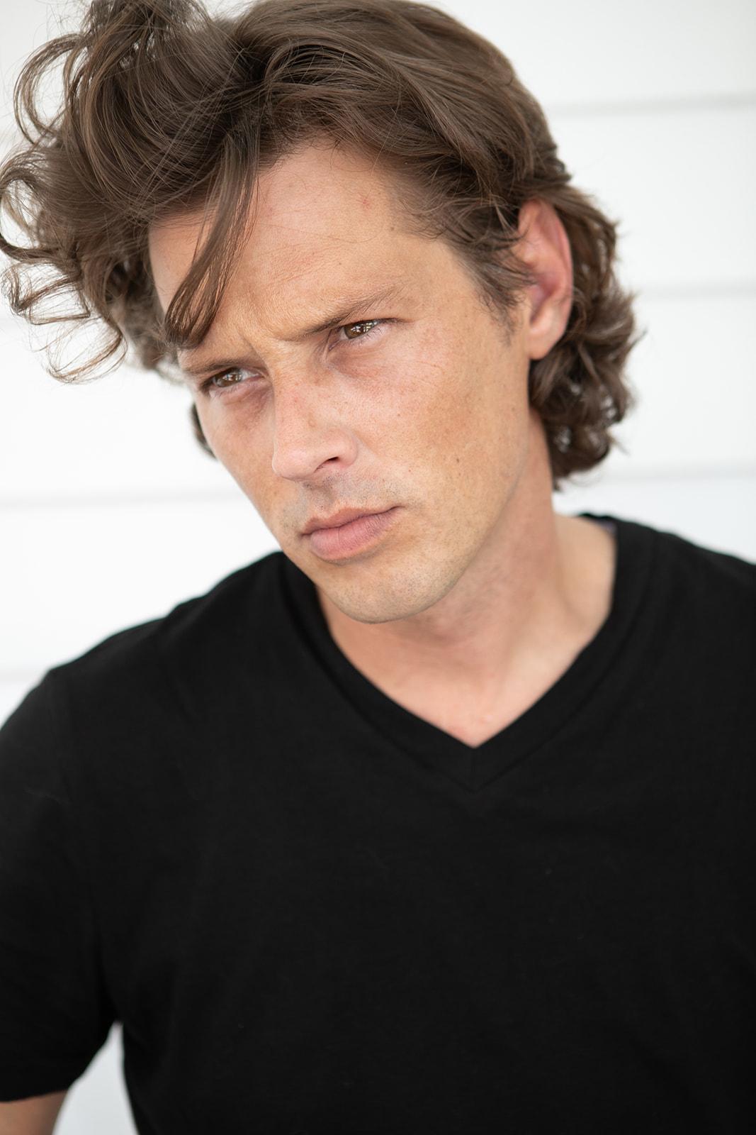 actor Kyle Leatherberry large photo