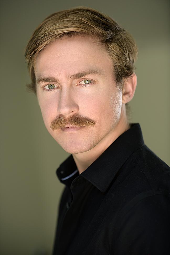 actor Thatcher Robinson large photo