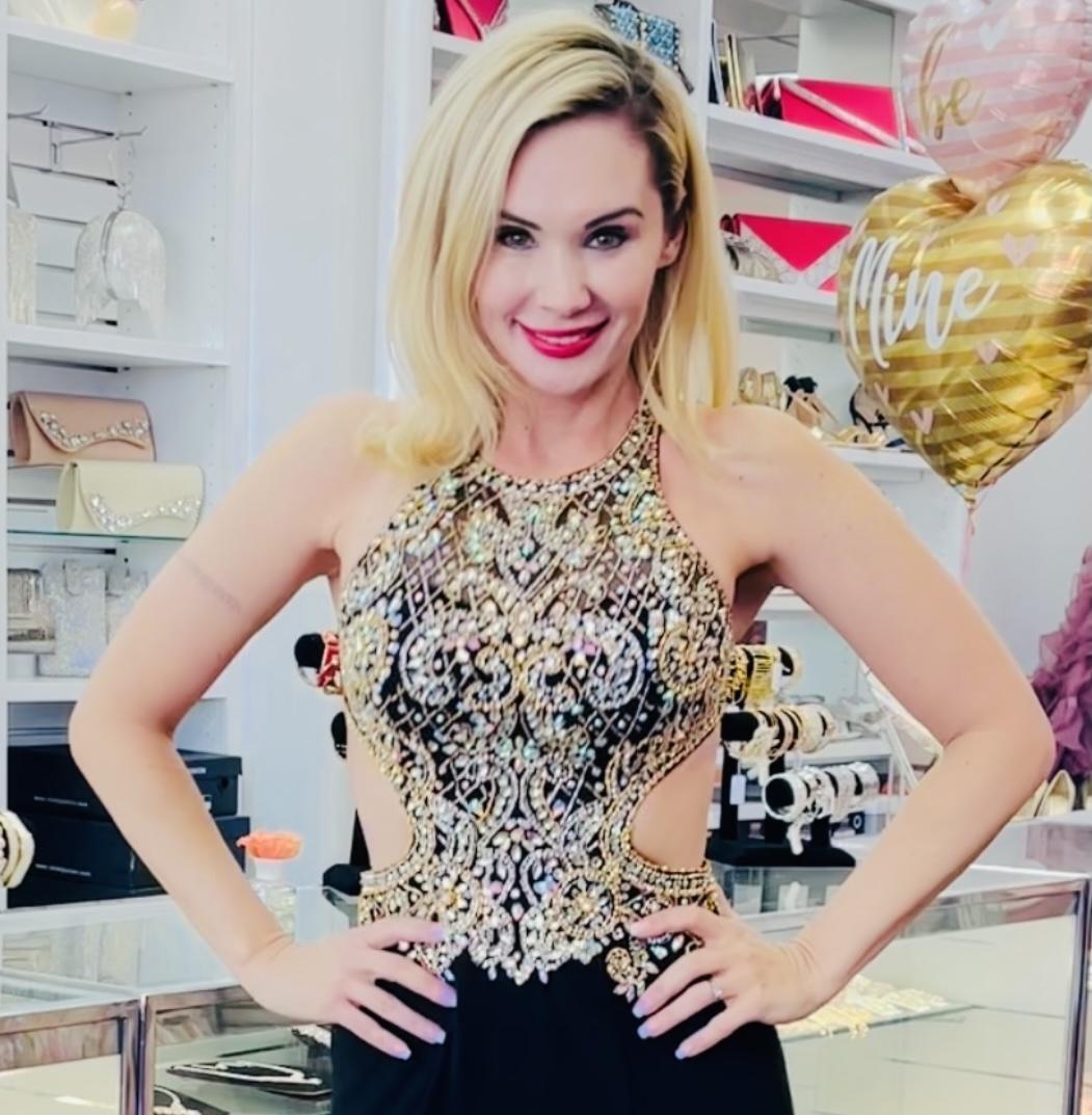 actor Nicole Butler large photo