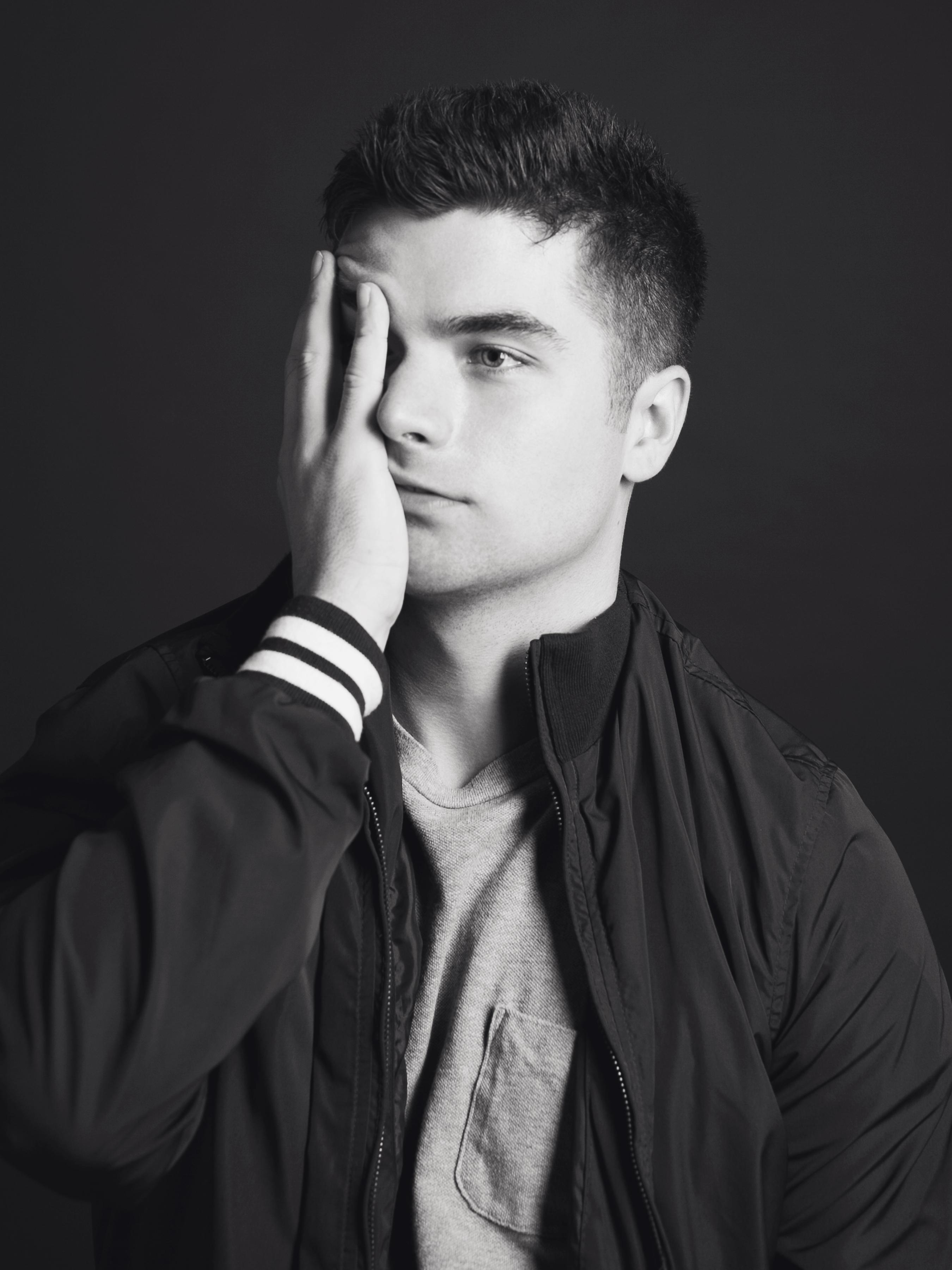 actor Matthew Evans Landry large photo