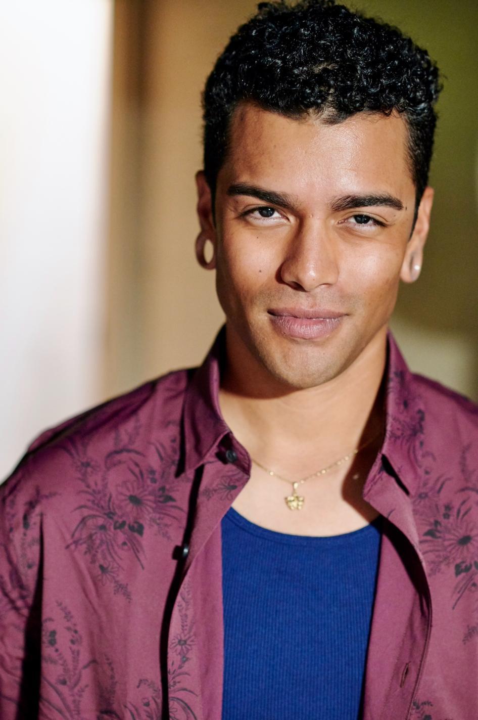 actor Dominic Vedder large photo