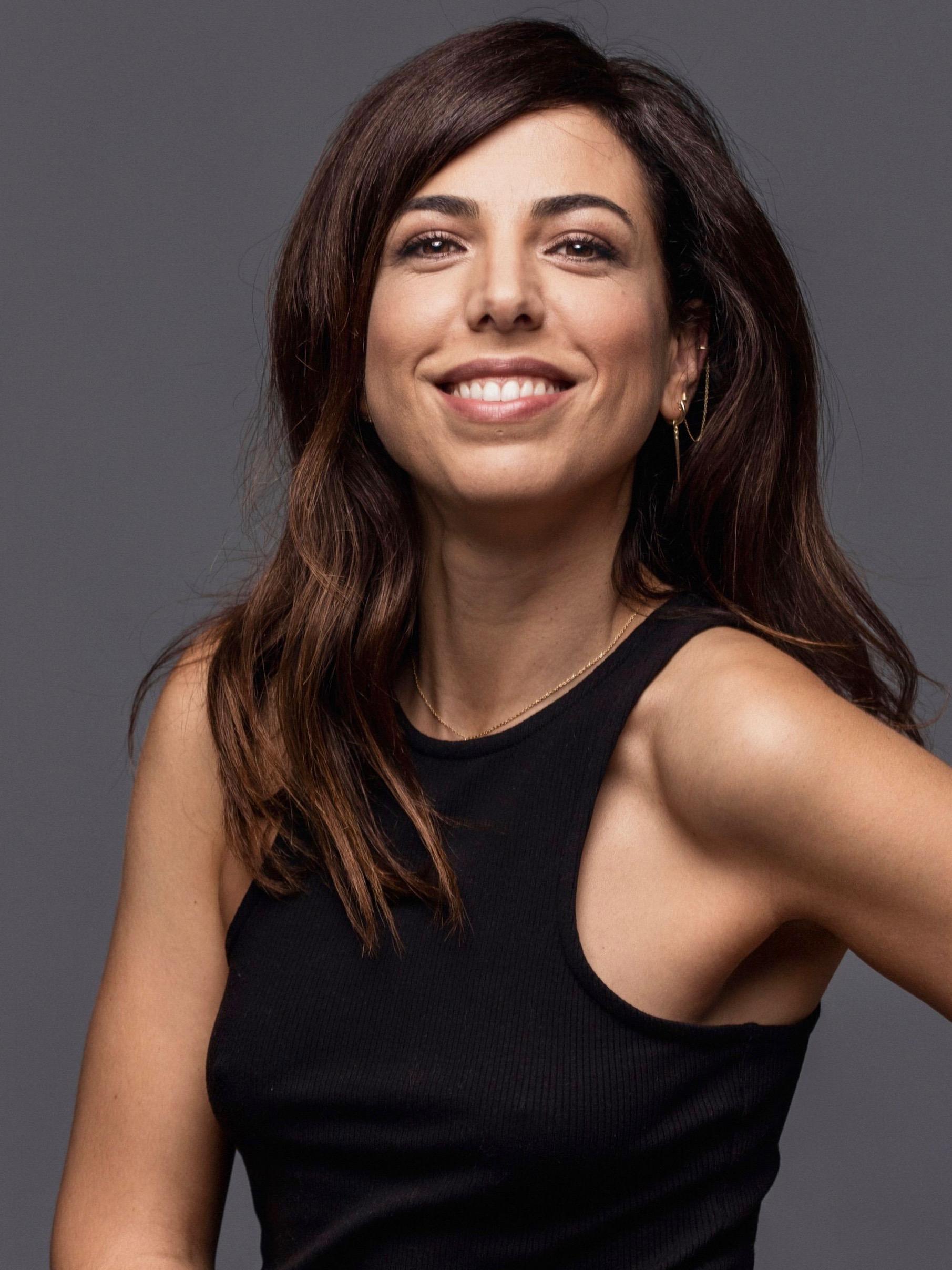 actor Alicia Rubio large photo