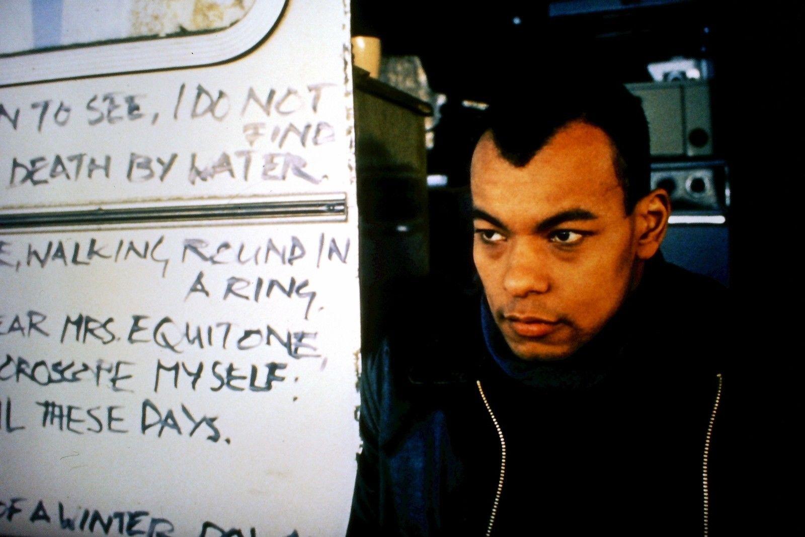 actor Roland Gift large photo