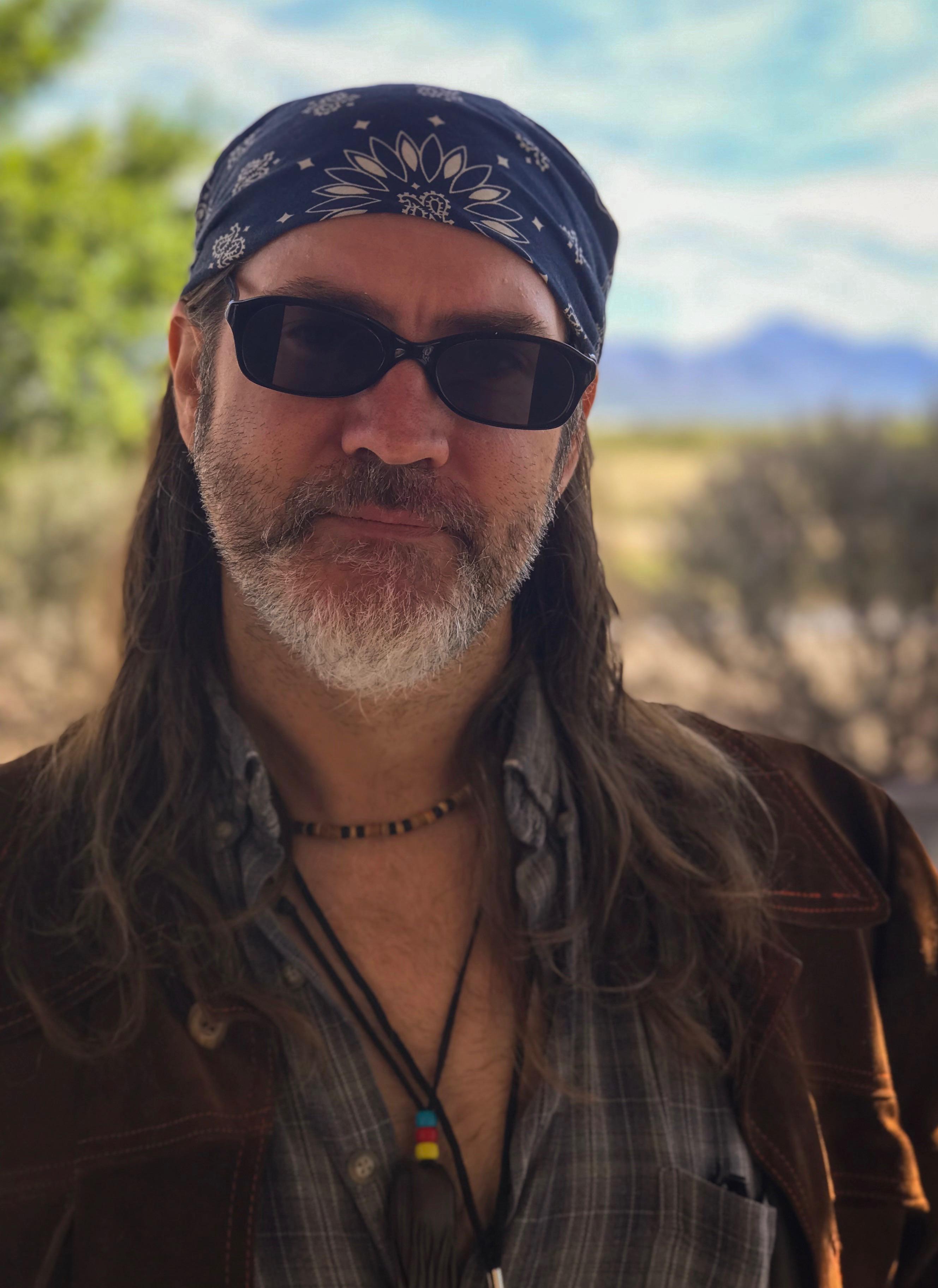 actor DJ Perry large photo