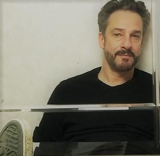 actor Eli Goodman large photo