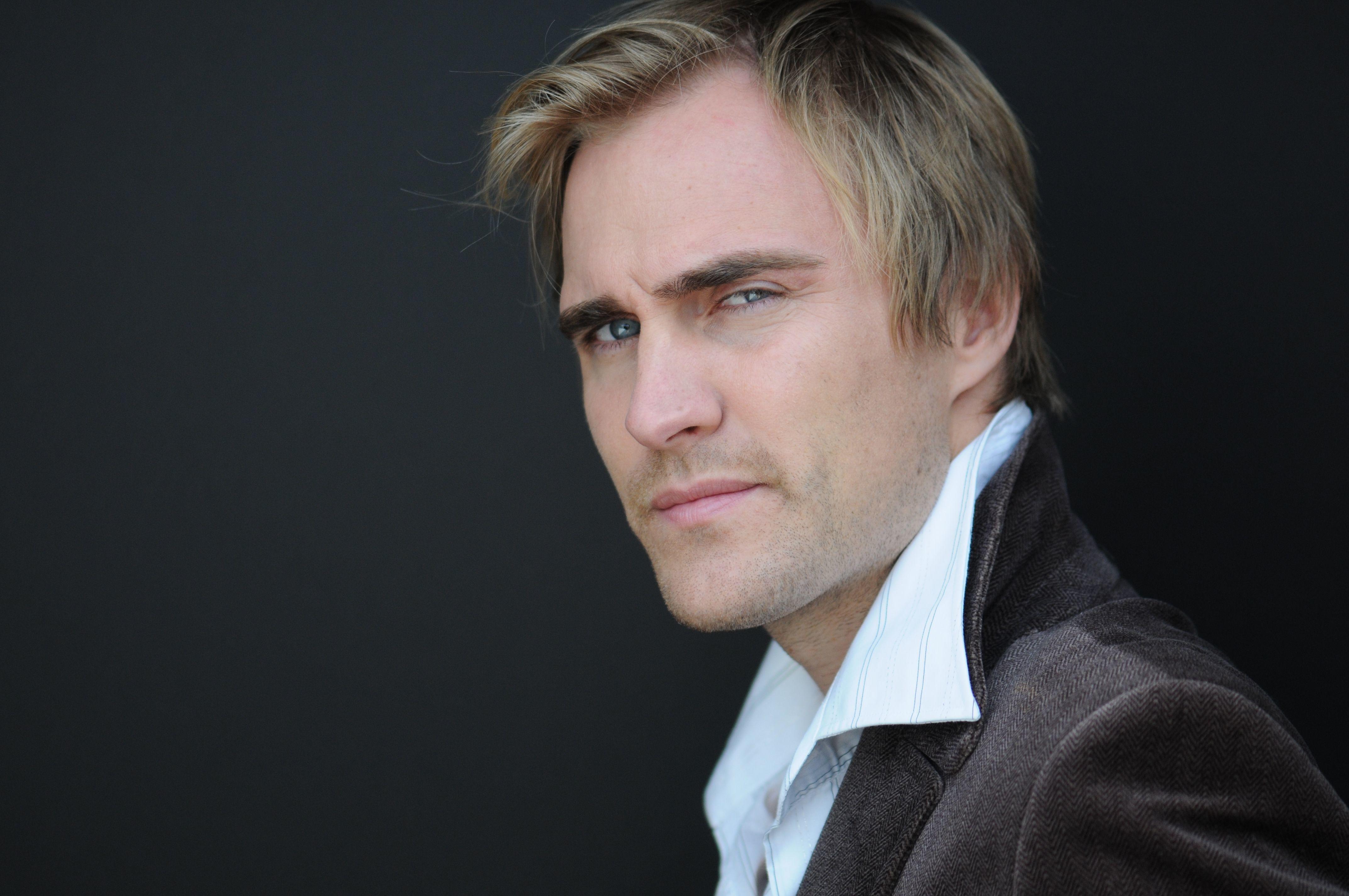 actor Fredrik Ejemo large photo