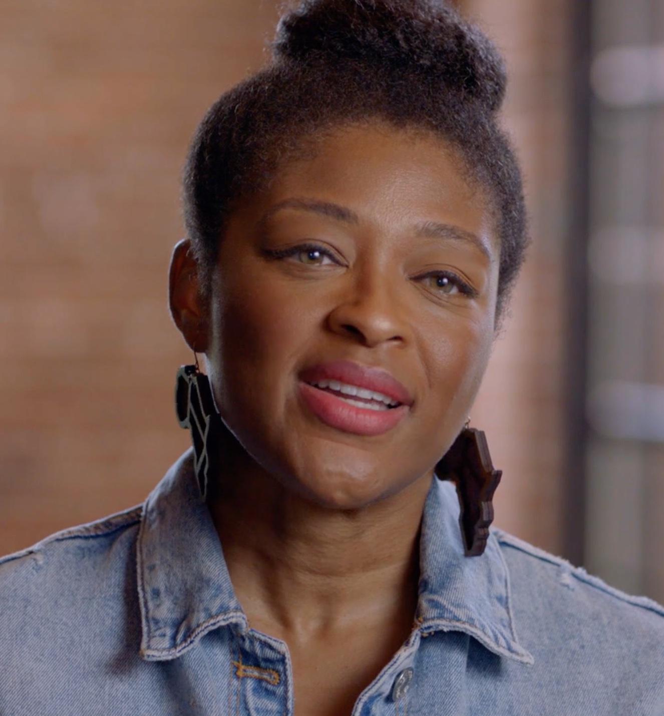 actor Tanisha C. Ford large photo