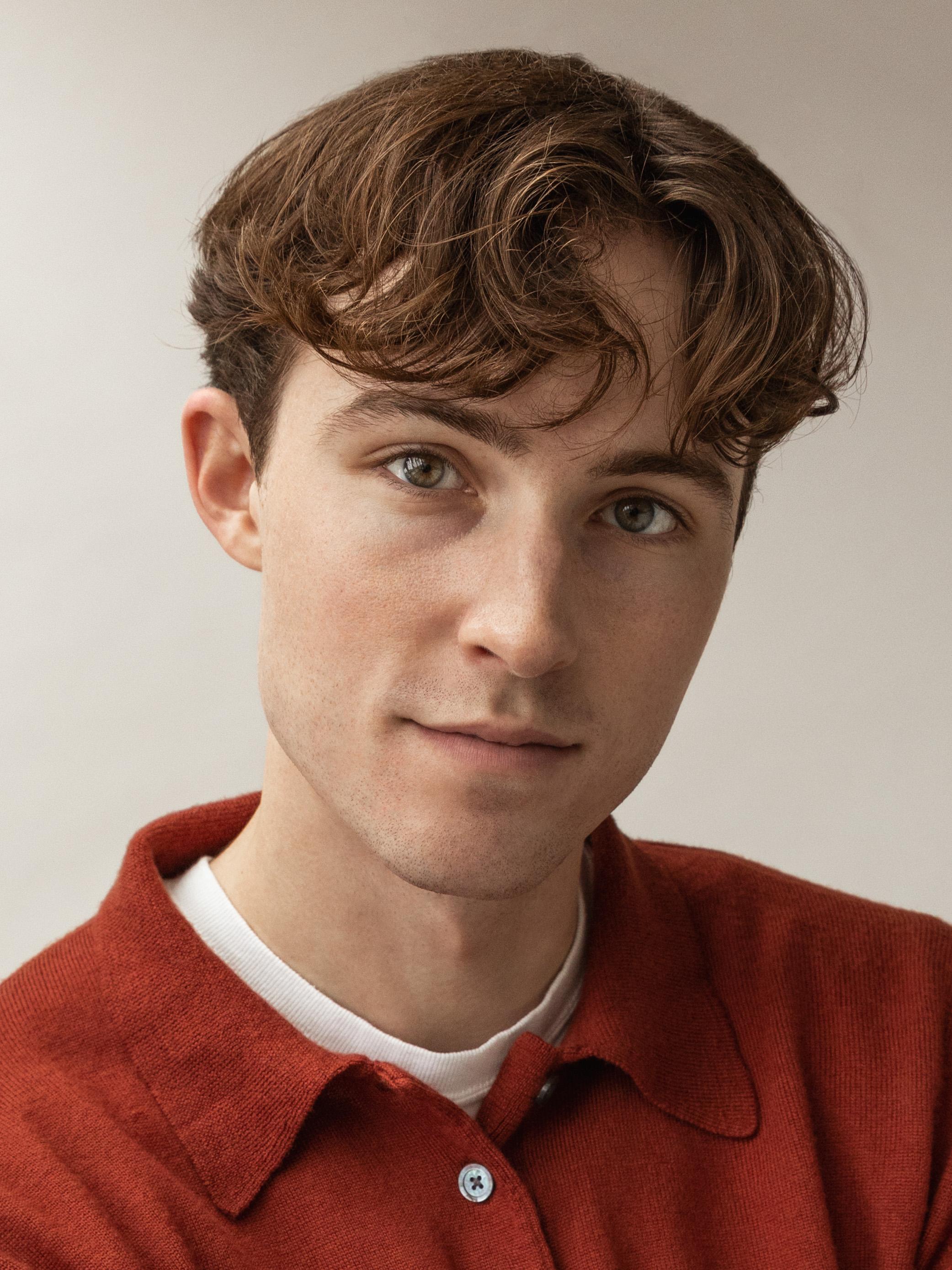 actor Thom Nyhuus large photo