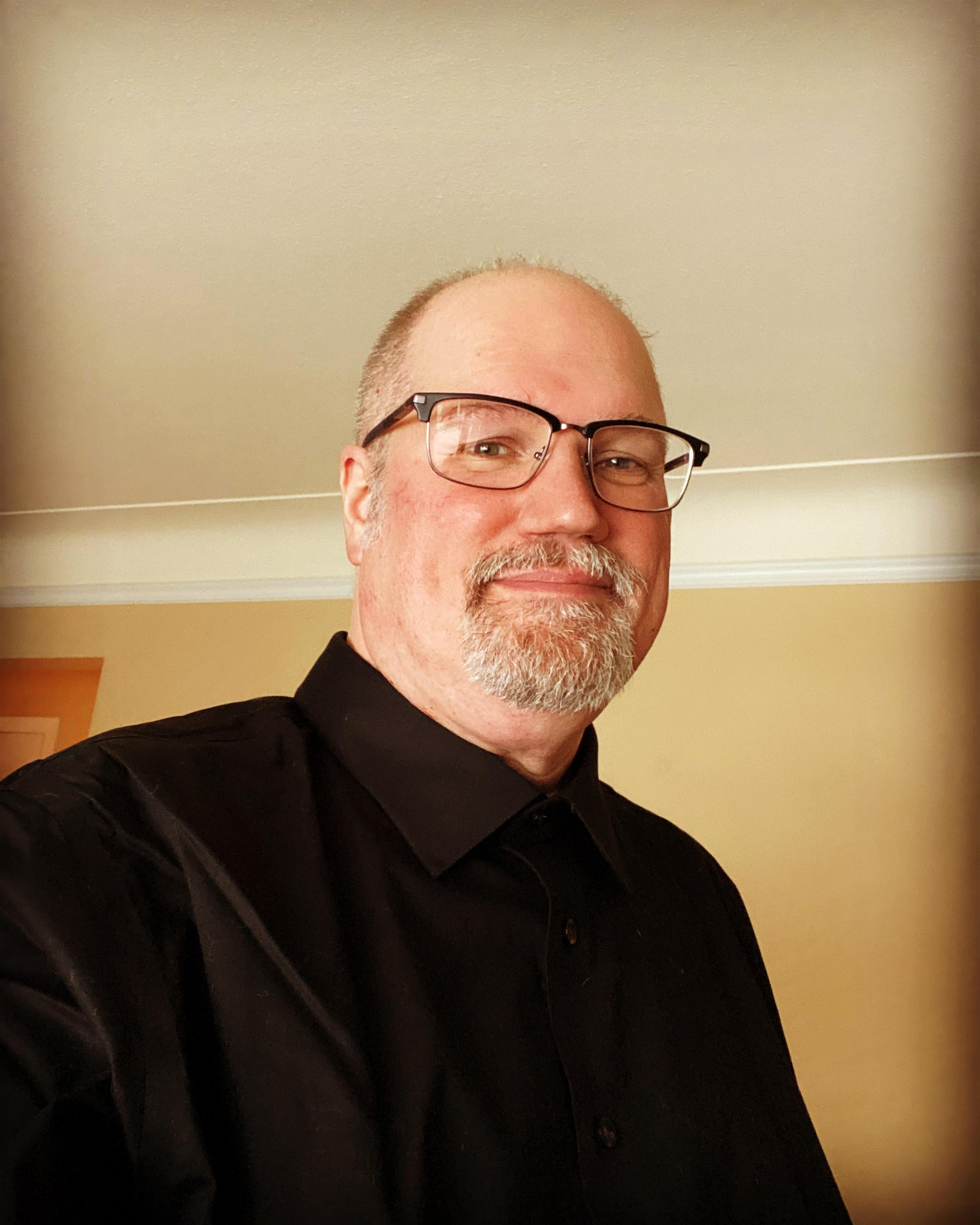 actor Thom Gladhill large photo