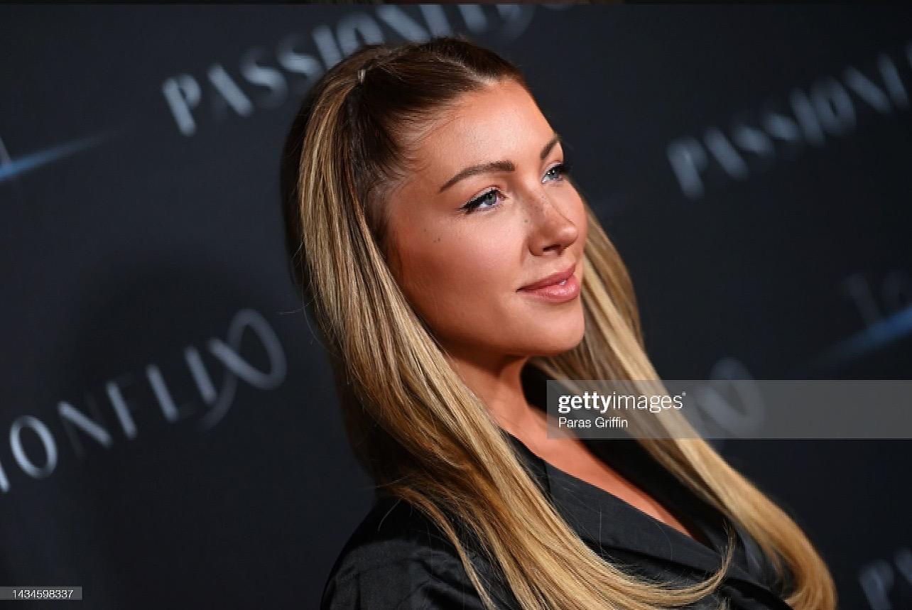 actor Maria Breese large photo